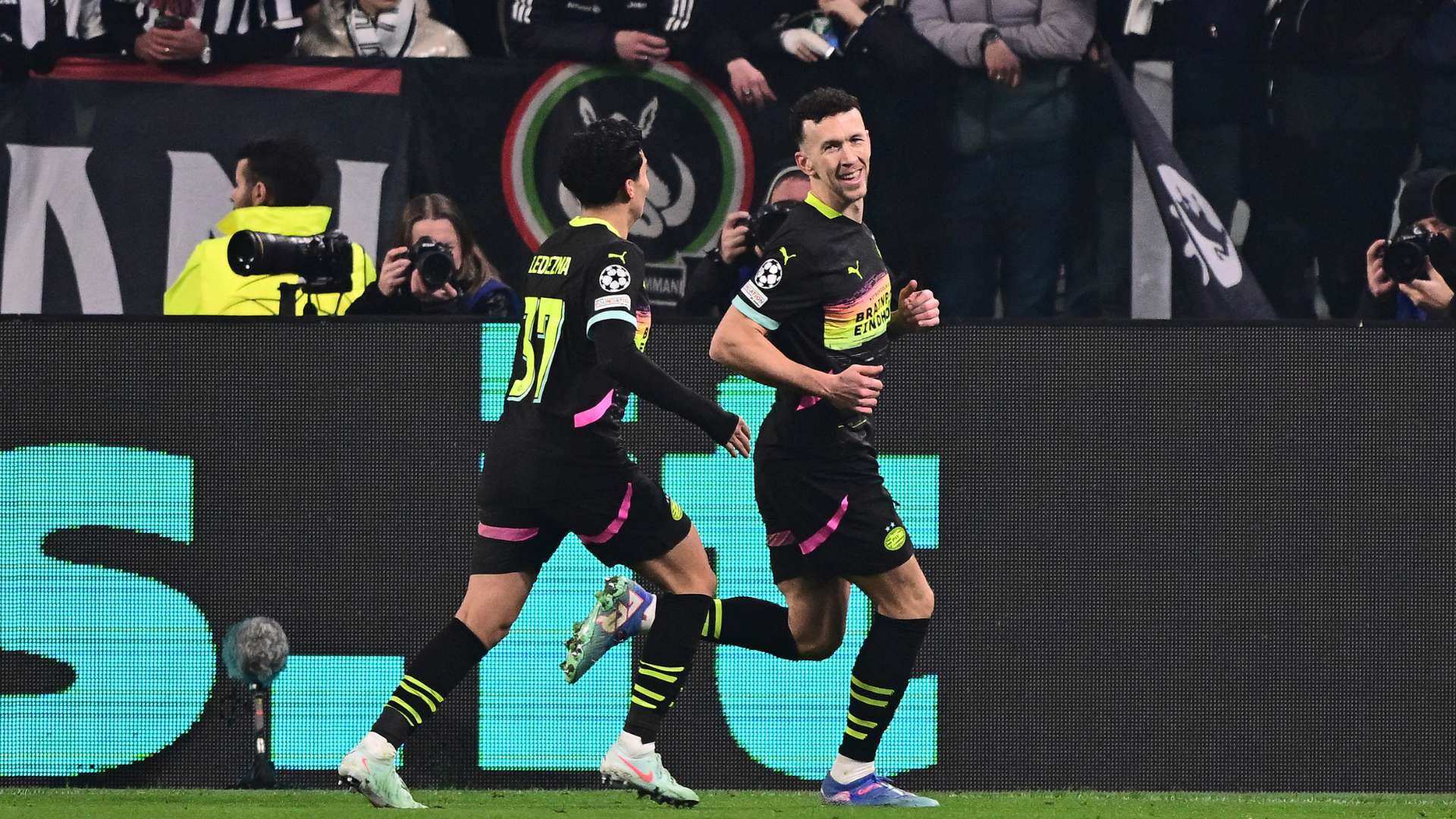 为热议焦点 为热议焦点